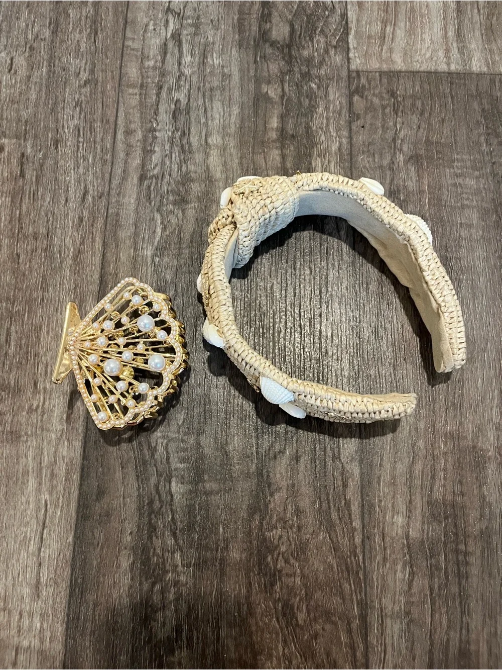 Bundle claw clip and headband seashell w/ charms gold